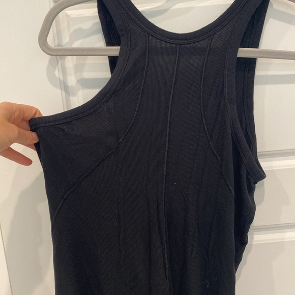 Lululemon tank - Picture 4 of 4